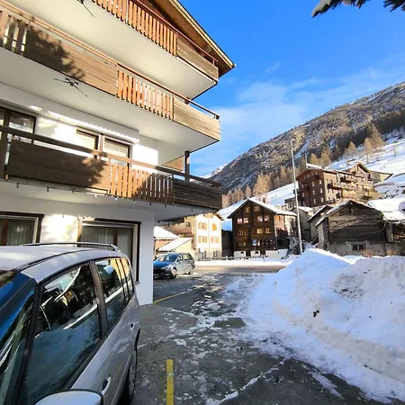 شقة Petunia In Swiss Alps ساس-غروند